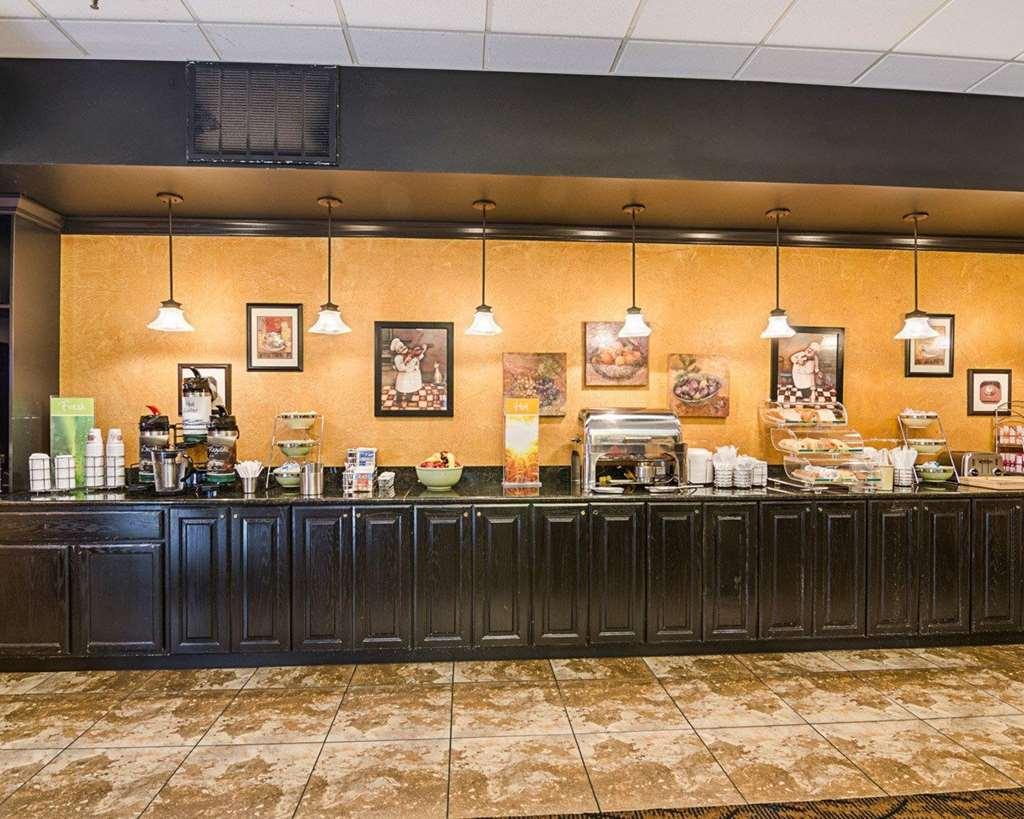 Quality Inn Lewisburg Ristorante foto